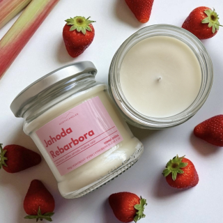 Svíčka JAHODA REBARBORA 150g